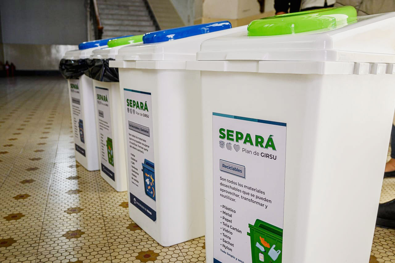 Ley para separar residuos en organismos estatales: proponen institucionalizar el reciclaje en la provincia de Buenos Aires